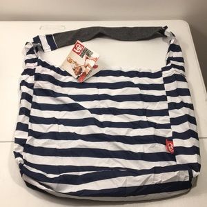 NWT Reusable, Fold-able Shopping Bag; Love Bags